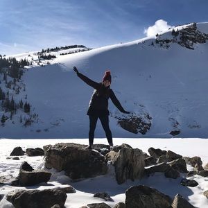 Meet your Posher, Laurissa